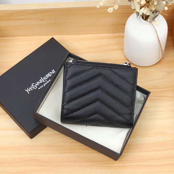 イヴサンローラン財布側面デザイン